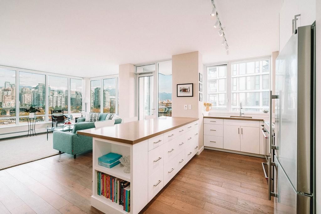 Main Photo: 1003 1833 CROWE Street in Vancouver: False Creek Condo for sale in "The Foundry" (Vancouver West)  : MLS®# R2824369
