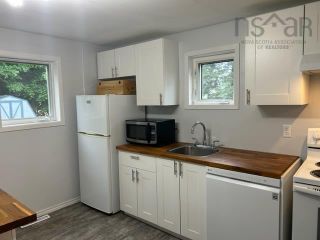 Photo 6: 7 Central Avenue in Amherst: 101-Amherst, Brookdale, Warren Residential for sale (Northern Region)  : MLS®# 202311908