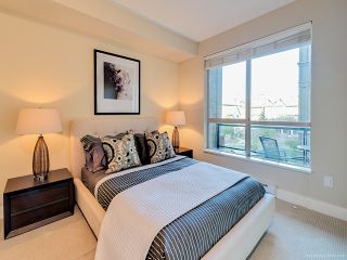Photo 12: 307 6268 EAGLES Drive in Vancouver: University VW Condo for sale in "Clements Green" (Vancouver West)  : MLS®# V1039789