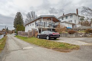 Photo 2: 7577 WELTON Street in Mission: Mission BC House for sale : MLS®# R2654794