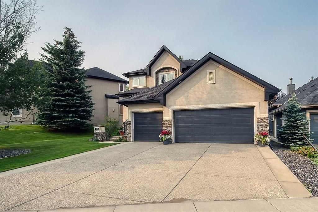 Main Photo: 131 Valley Creek Road NW in Calgary: Valley Ridge Detached for sale : MLS®# A2070209
