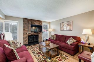 Photo 11: 20 Woodmont Green SW in Calgary: Woodbine Detached for sale : MLS®# A1252357