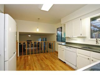 Photo 7: 925 MAYWOOD AV in Port Coquitlam: Lincoln Park PQ House for sale : MLS®# V1036749