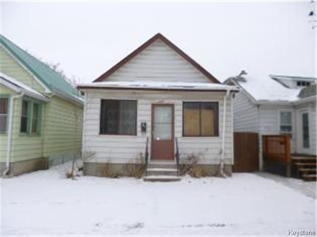 Main Photo: 298 Lock Street in WINNIPEG: Brooklands / Weston Residential for sale (West Winnipeg)  : MLS®# 1428708