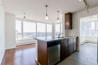 Photo 7: 2202 688 ABBOTT Street in Vancouver: Downtown VW Condo for sale (Vancouver West)  : MLS®# R2369414