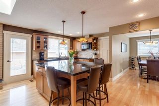 Photo 8: 819 Canna Crescent SW in Calgary: Canyon Meadows Detached for sale : MLS®# A1202588