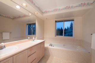 Photo 30: 54 101 PARKSIDE Drive in Port Moody: Heritage Mountain Townhouse for sale in "TREETOPS" : MLS®# R2879322
