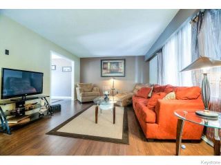 Photo 2: 75 Valley View Drive in WINNIPEG: Westwood / Crestview Residential for sale (West Winnipeg)  : MLS®# 1518931