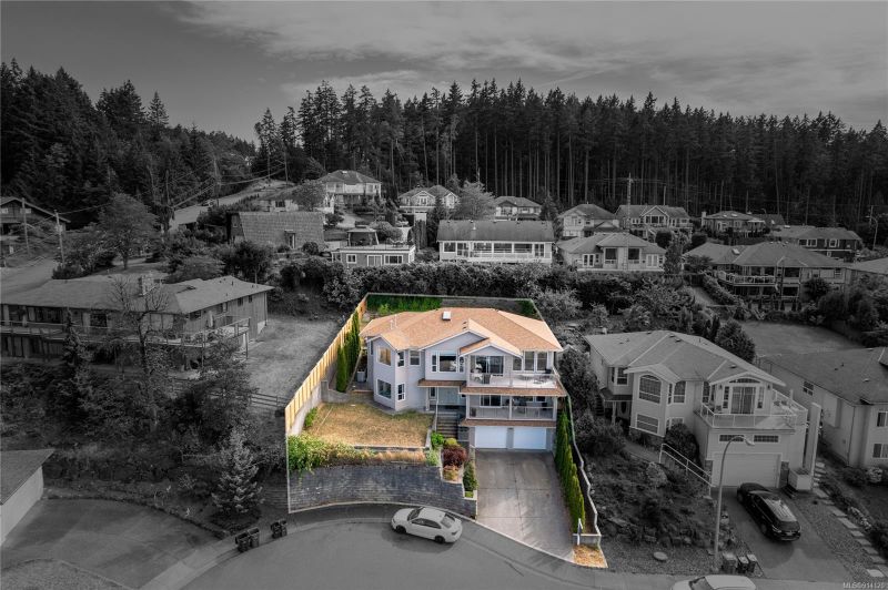 FEATURED LISTING: 2115 Wren Pl Nanaimo