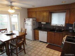 Photo 4: 1747 BOYD Street in Regina: Gardiner Park Single Family Dwelling for sale (Regina Area 04)  : MLS®# 495567