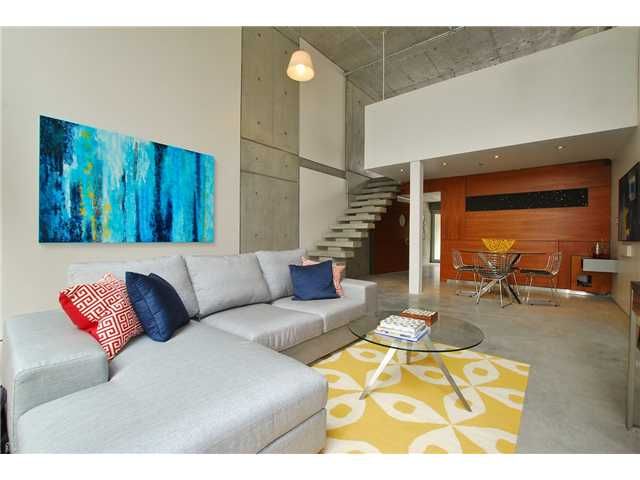 Main Photo: 203 1540 W 2ND Avenue in Vancouver: False Creek Condo for sale in "WATERFALL BUILDING" (Vancouver West)  : MLS®# V954778