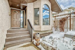 Photo 2: 5 Shawnee View SW in Calgary: Shawnee Slopes Detached for sale : MLS®# A2029610