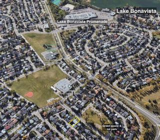 Photo 3: 12028 10 Street SE in Calgary: Lake Bonavista Detached for sale : MLS®# A1258529