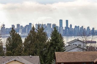 Photo 19: B 450 W 6TH Street in North Vancouver: Lower Lonsdale 1/2 Duplex for sale : MLS®# R2403905