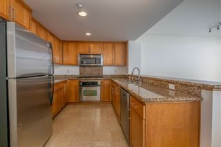 Photo 10: 400 W Ocean Boulevard Unit 903 in Long Beach: Residential Lease for sale (4 - Downtown Area, Alamitos Beach)  : MLS®# OC20223187