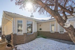 Photo 2: 9 4901 Farrell Avenue: Red Deer Semi Detached (Half Duplex) for sale : MLS®# A2034015