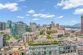 Photo 1: 1801 183 KEEFER Place in Vancouver: Downtown VW Condo for sale (Vancouver West)  : MLS®# R2873023