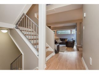 Photo 10: 15967 ALDER Place in Surrey: King George Corridor Townhouse for sale in "ALDERWOOD" (South Surrey White Rock)  : MLS®# R2478330