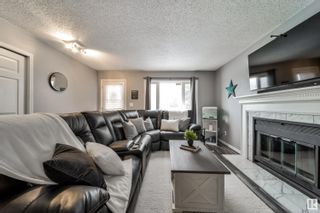 Photo 3: 4411 123 Avenue in Edmonton: Zone 23 House Half Duplex for sale : MLS®# E4372498
