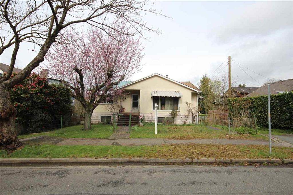 Main Photo: 1267 E 20TH Avenue in Vancouver: Knight House for sale (Vancouver East)  : MLS®# R2208945