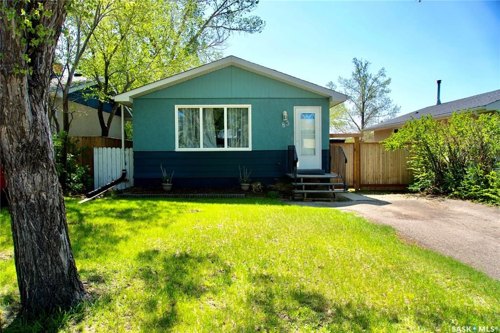 Main Photo: 83 Cooper Crescent in Regina: Walsh Acres Residential for sale : MLS®# SK929749
