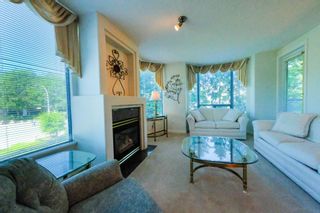Photo 4: 304 33065 MILL LAKE Road in Abbotsford: Central Abbotsford Condo for sale in "SUMMIT POINT ON THE LAKE" : MLS®# R2706225