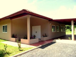 Photo 4: House near Coronado only $149,900