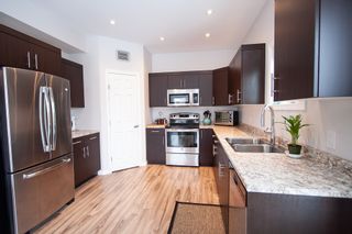 Photo 8: 254 Grassie Boulevard in Winnipeg: All Season Estates Residential for sale (3H)  : MLS®# 1900496