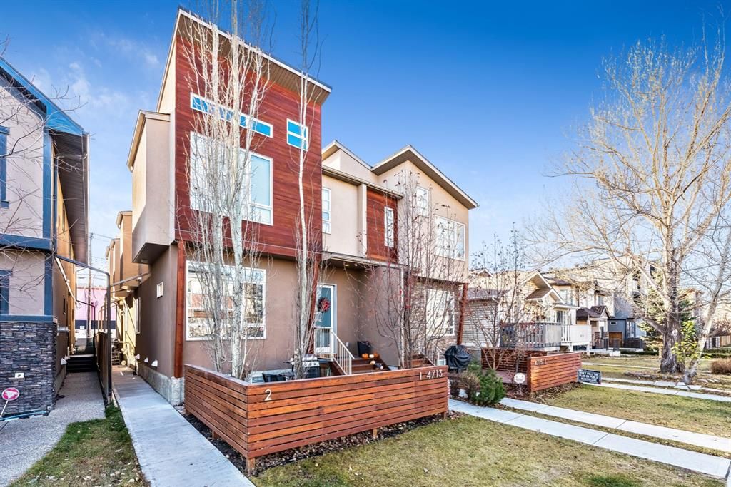 Main Photo: 2 4713 17 Avenue NW in Calgary: Montgomery Row/Townhouse for sale : MLS®# A1159378
