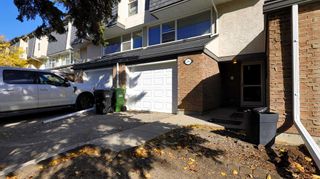 Photo 3: 396 Brae Glen Crescent SW in Calgary: Braeside Row/Townhouse for sale : MLS®# A2083820