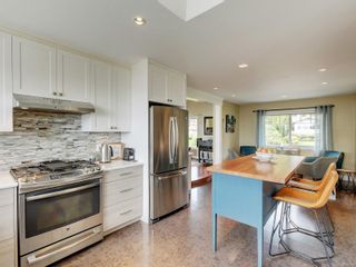 Photo 8: 4883 Sea Ridge Dr in Saanich: SE Cordova Bay House for sale (Saanich East)  : MLS®# 896929