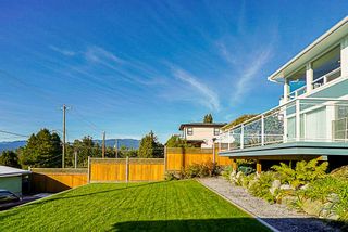 Photo 16: 7255 BARNET Road in Burnaby: Westridge BN House for sale (Burnaby North)  : MLS®# R2402555