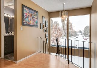 Photo 3: 644 Hunterfield Place NW in Calgary: Huntington Hills Detached for sale : MLS®# A2014416