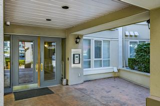 Photo 3: 316 20448 PARK Avenue in Langley: Langley City Condo for sale in "James Court" : MLS®# R2722133