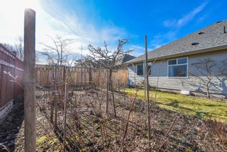 Photo 38: 686 Olympic Dr in Comox: CV Comox (Town of) House for sale (Comox Valley)  : MLS®# 895592