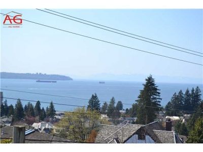 Main Photo: 2301 OTTAWA AVE in West Vancouver: Dundarave House for sale
