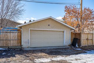 Photo 30: 130 Allandale Close SE in Calgary: Acadia Semi Detached (Half Duplex) for sale : MLS®# A2037280