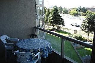 Photo 6: 20 GUILDWOOD PKWY in TORONTO: Condo for sale