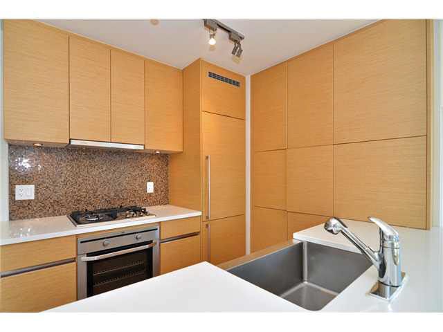 FEATURED LISTING: 1501 - 565 SMITHE Street Vancouver