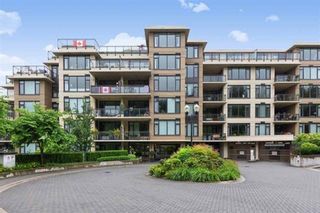 Photo 1: 406 2950 PANORAMA Drive in Coquitlam: Westwood Plateau Condo for sale in "The Cascades" : MLS®# R2725507