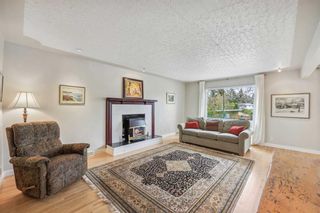 Photo 5: 47 Rosetree Road NW in Calgary: Rosemont Detached for sale : MLS®# A2131782