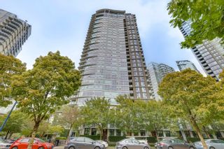 Photo 4: 2205 583 BEACH Crescent in Vancouver: Yaletown Condo for sale in "PARK WEST 2" (Vancouver West)  : MLS®# R2749477