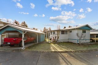 Photo 1: 4 12868 229TH Street in Maple Ridge: East Central Manufactured Home for sale in "ALOUETTE RETIREMENT MOBILE PARK" : MLS®# R2843066