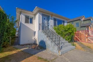 Photo 2: 459 E 57TH Avenue in Vancouver: South Vancouver House for sale (Vancouver East)  : MLS®# R2613075