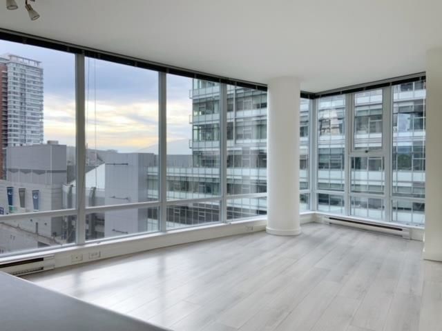 Main Photo: 708 111 W GEORGIA STREET in Vancouver: Downtown VW Condo for sale (Vancouver West)  : MLS®# R2691697