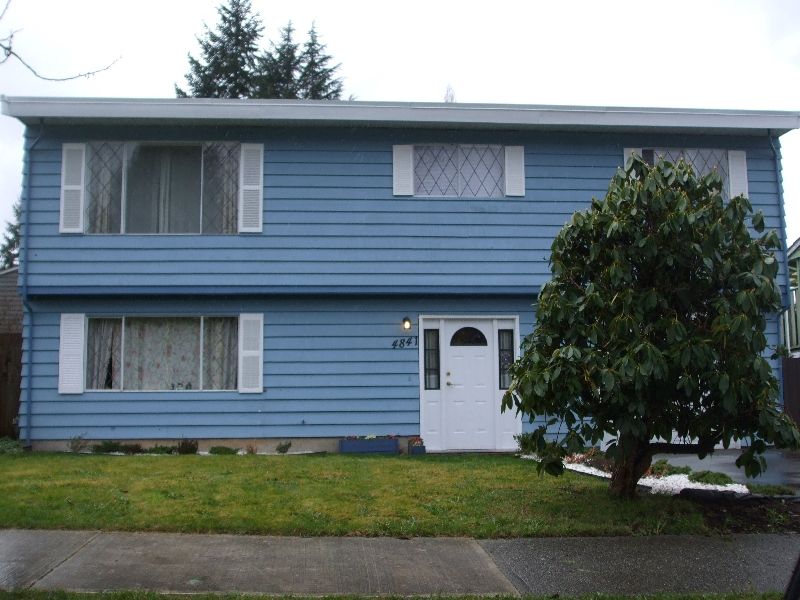 Main Photo: 4841-205A street in Langley: Langley City House for sale : MLS®# F1005619