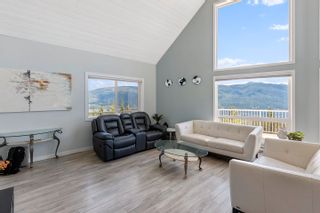 Photo 8: 4736 Rose Crescent in Eagle Bay: House for sale : MLS®# 10205009