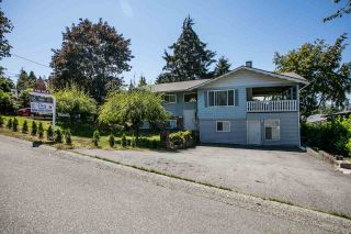 Photo 1: 11281 135 Street in Surrey: Bolivar Heights House for sale (North Surrey)  : MLS®# R2096321