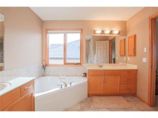 Photo 22: 130 ARBOUR VISTA Road NW in Calgary: Arbour Lake House for sale : MLS®# C4087145