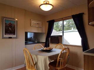 Photo 5: 3 3031 200 Street in Langley: Brookswood Langley Manufactured Home for sale in "Cedar Creek Estates" : MLS®# R2123592